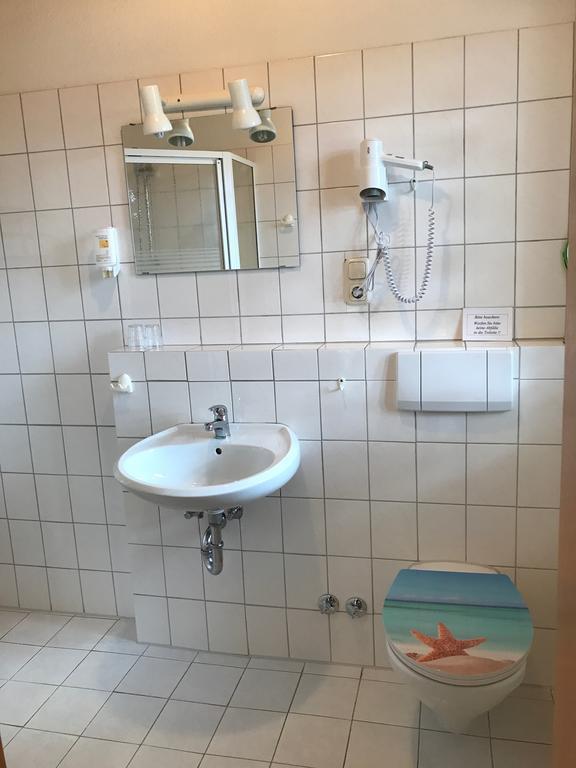 קושהאבן Hotel Seemeile מראה חיצוני תמונה
