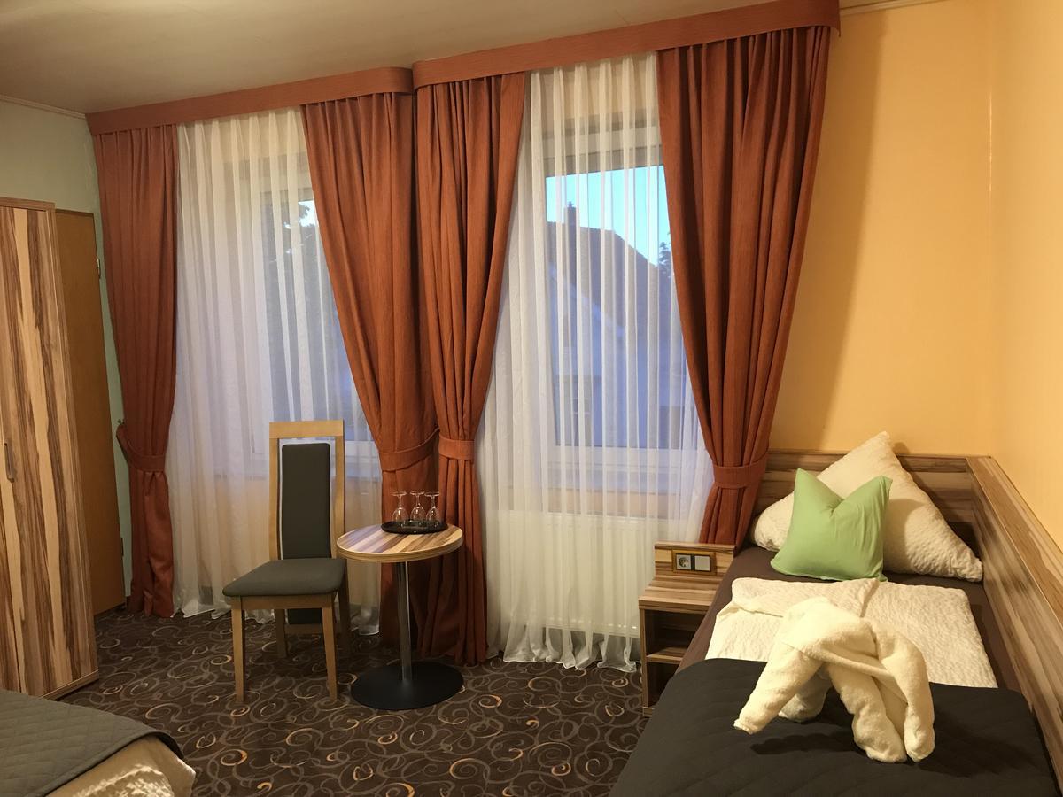 קושהאבן Hotel Seemeile מראה חיצוני תמונה