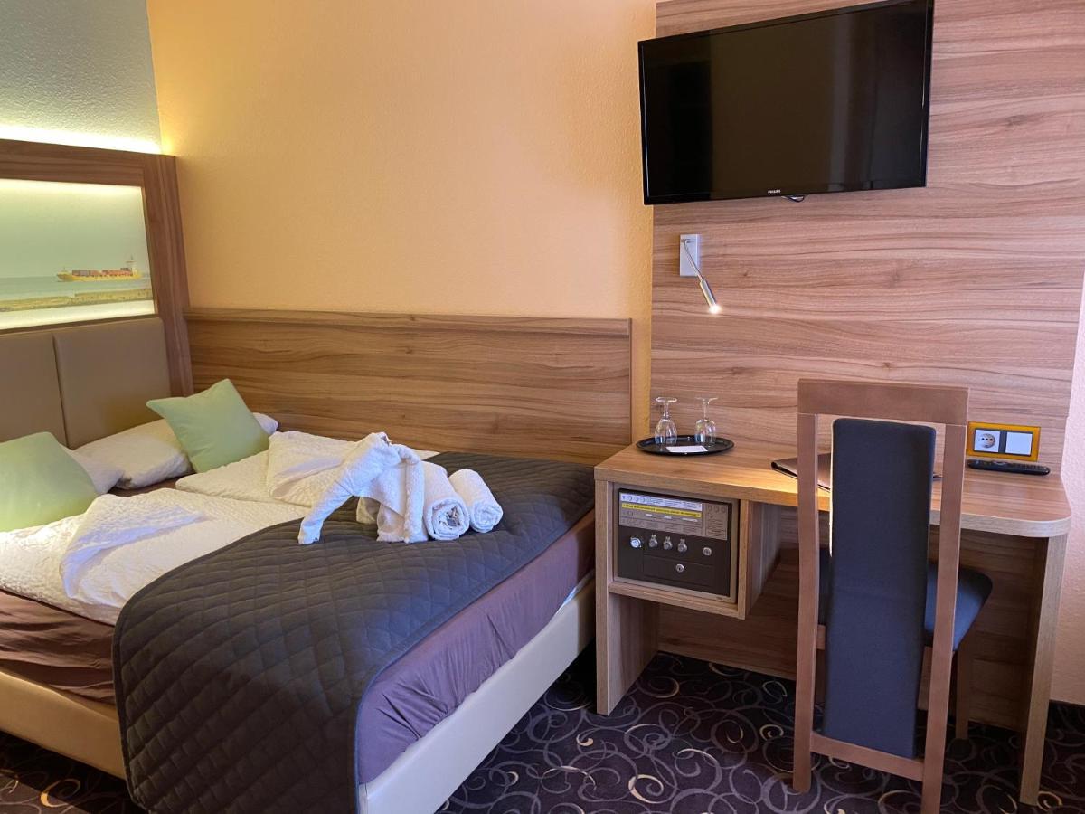 קושהאבן Hotel Seemeile מראה חיצוני תמונה
